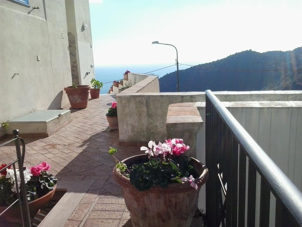 Bed and Breakfast Le Terrazze Di Cristina Vietri Exterior foto