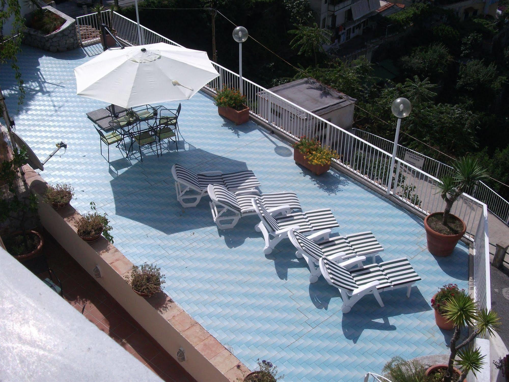 Bed and Breakfast Le Terrazze Di Cristina Vietri Exterior foto